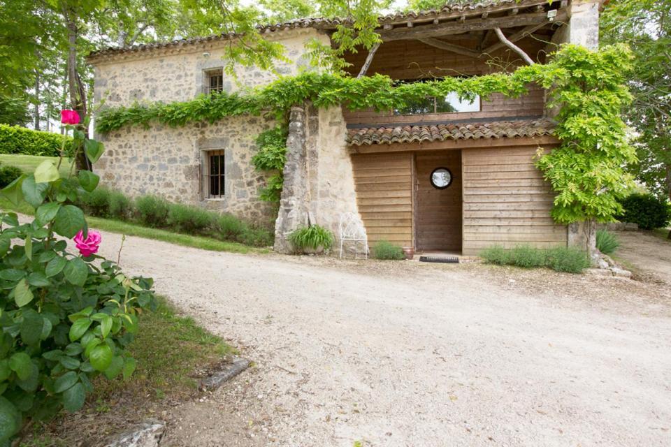 Chateau De Pleneselve Bon-Encontre ภายนอก รูปภาพ