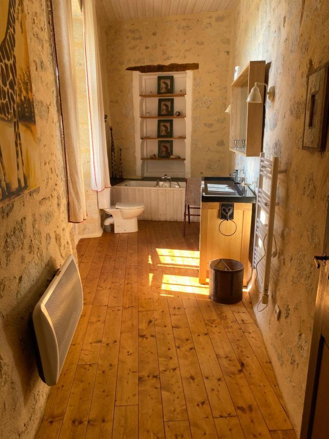 Chateau De Pleneselve Bon-Encontre ภายนอก รูปภาพ